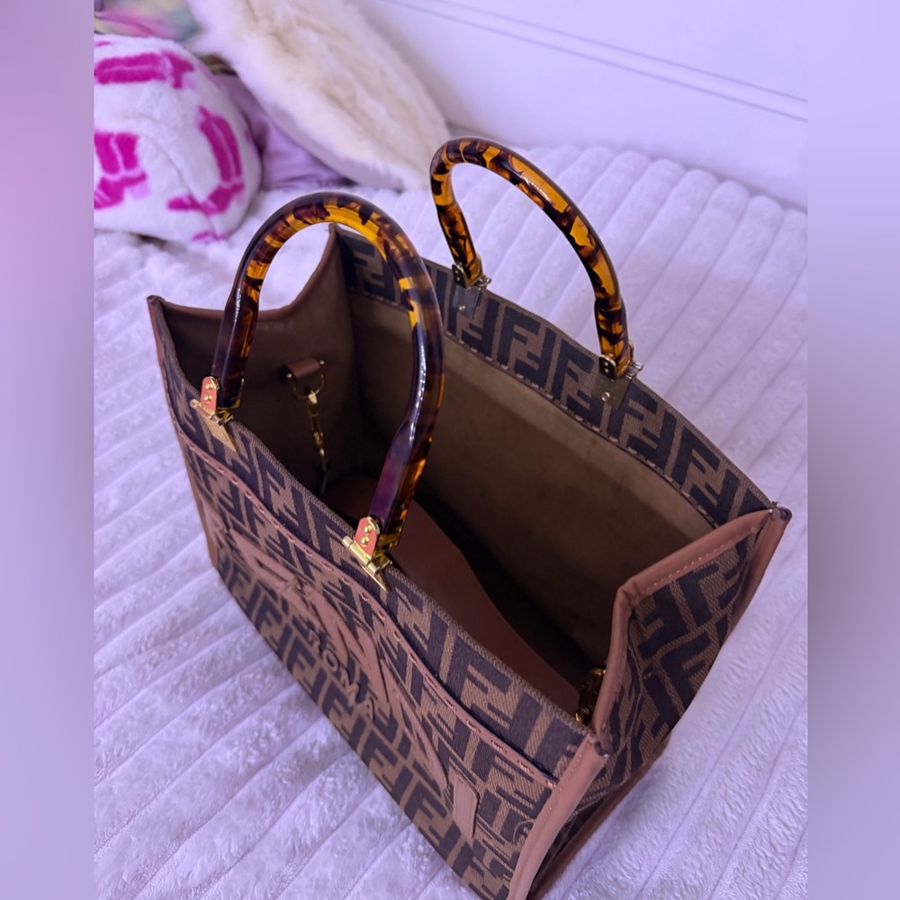 Fendi Brown and Tan Tote with Logo - Picture 4 of 7